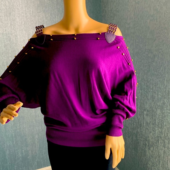 Vibrant purple sweater - Picture 1 of 8